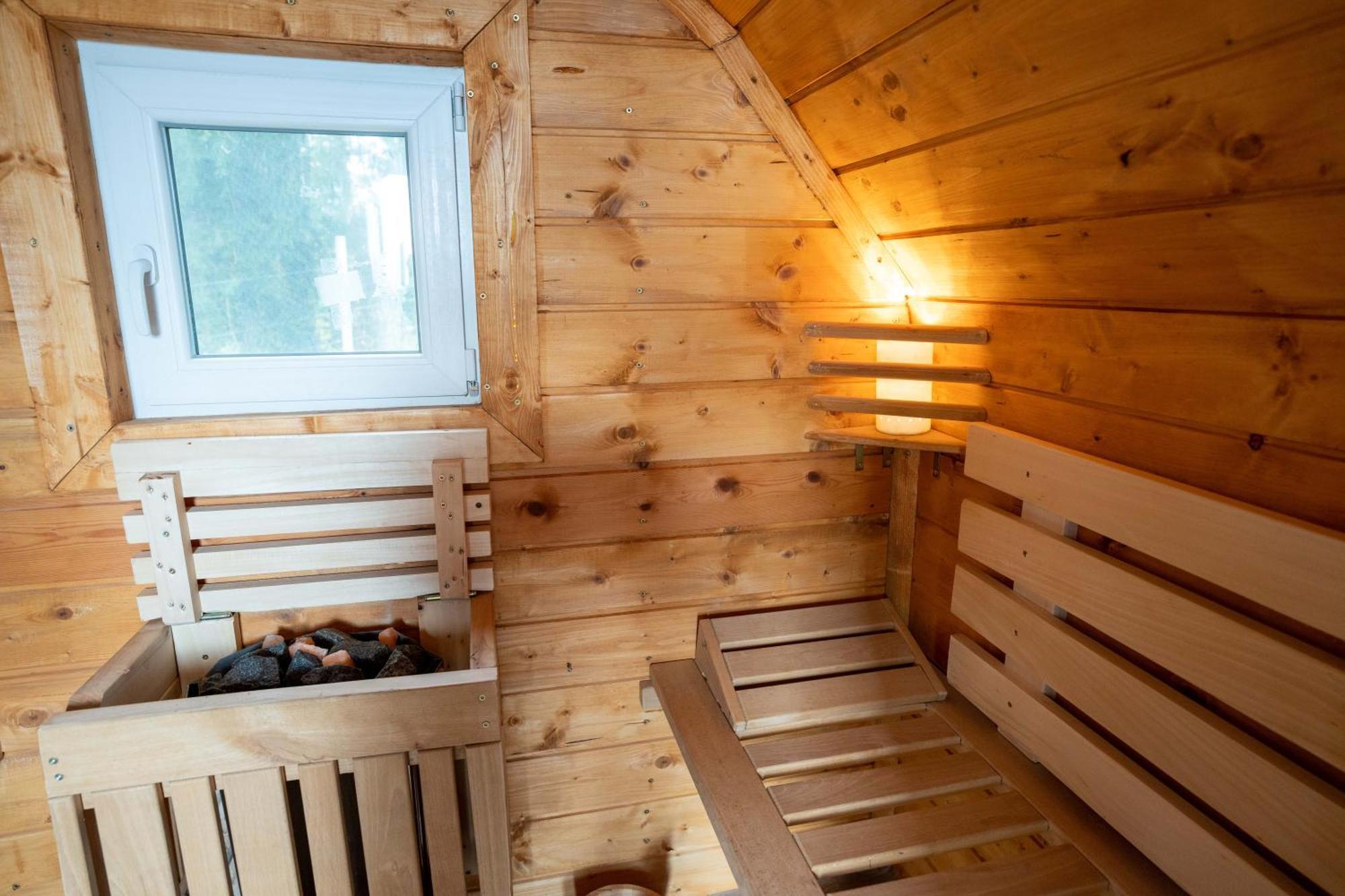 Hotel Glamping Hisice Orlic Muta Exteriér fotografie
